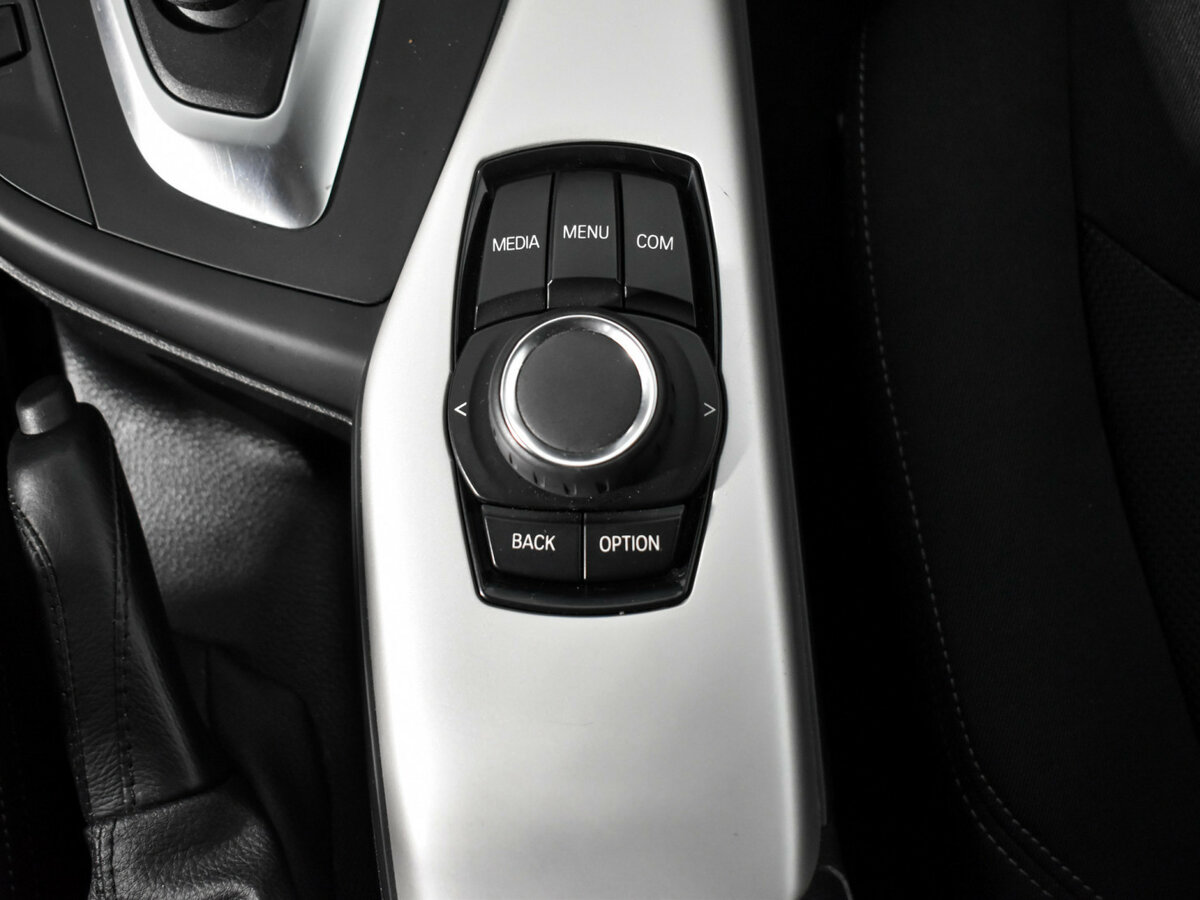 BMW 1 серии 118i II (F20/F21) Рестайлинг 2, 2018 Фото №12