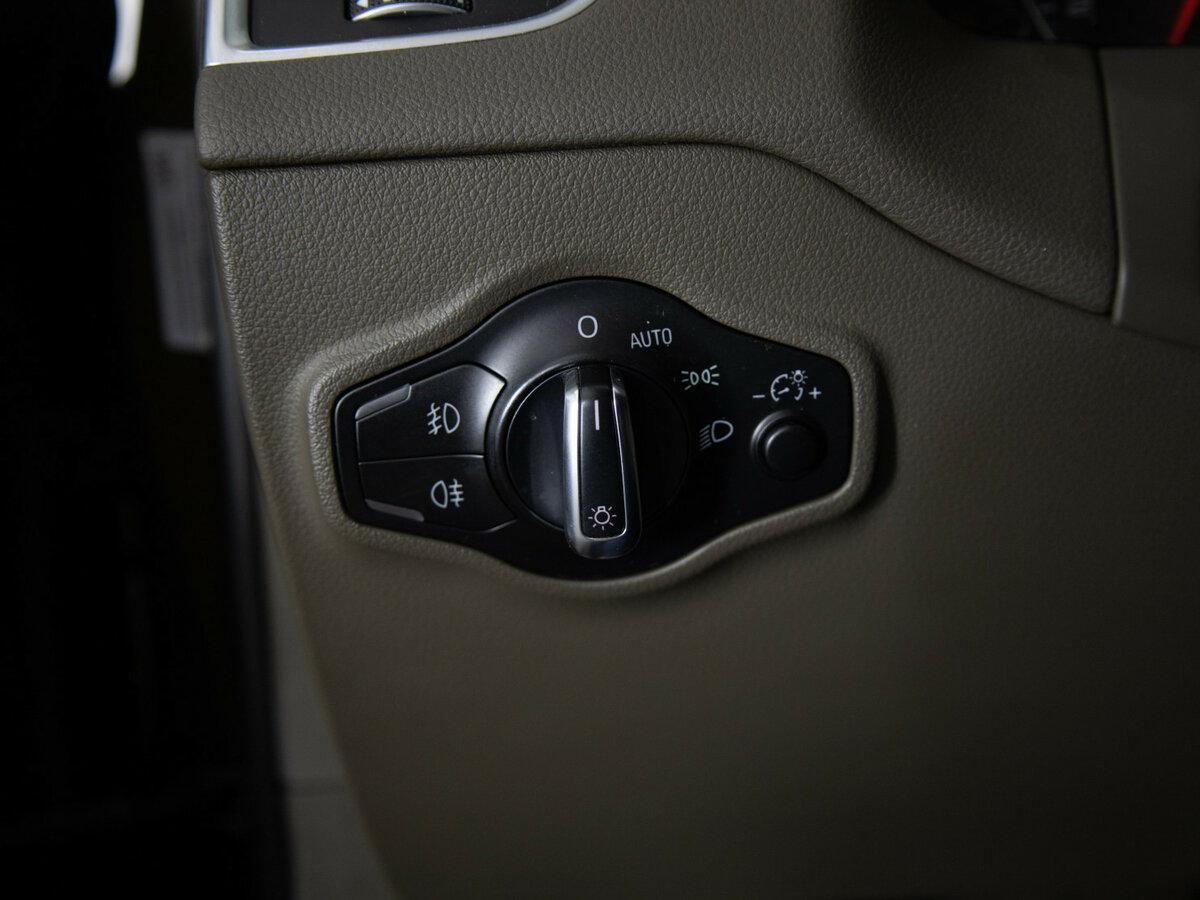 Audi Q5 I (8R) Рестайлинг, 2012 Фото №13