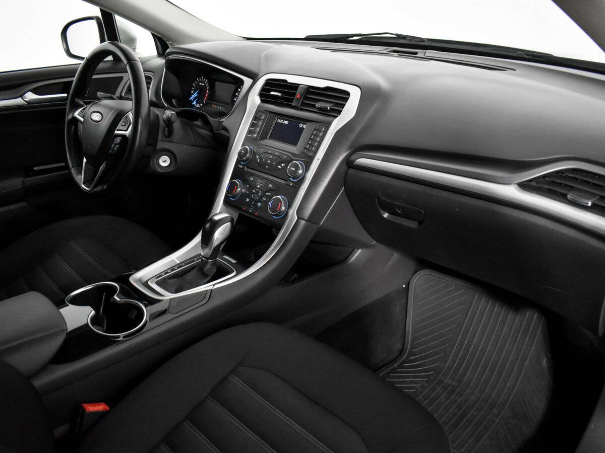 Ford Mondeo V, 2015 Фото №10