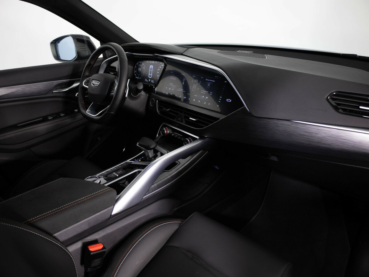 Geely Tugella I Рестайлинг, 2022 Фото №17