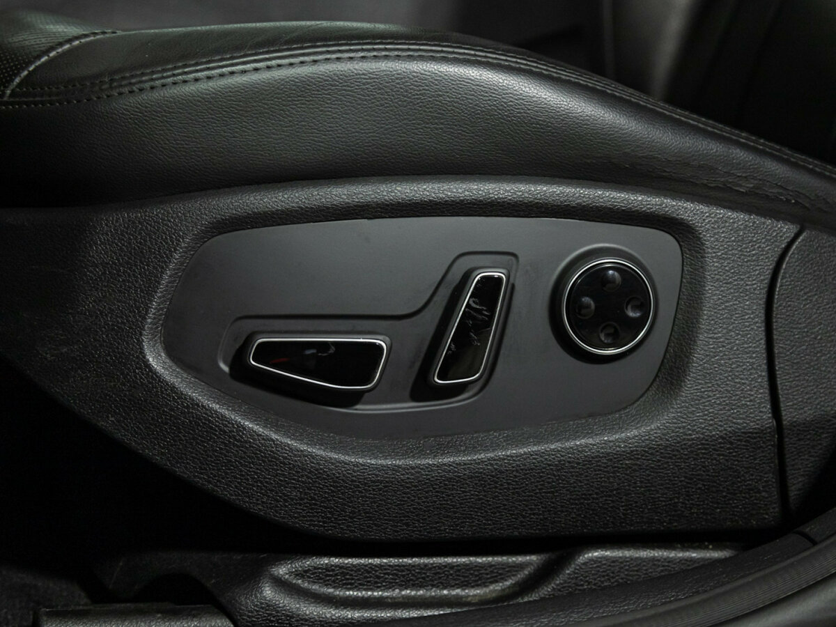 Hyundai Genesis II, 2015 Фото №12