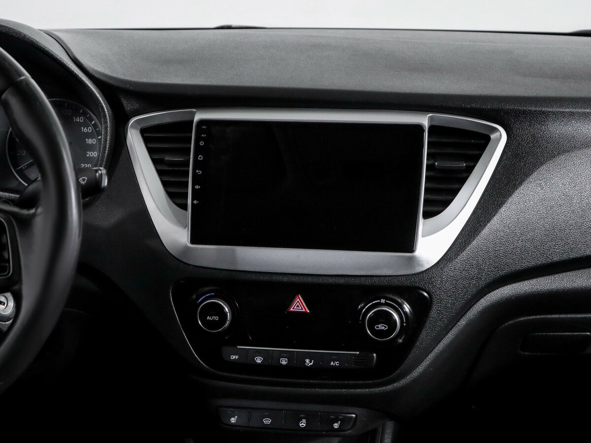 Hyundai Solaris II, 2018 Фото №11