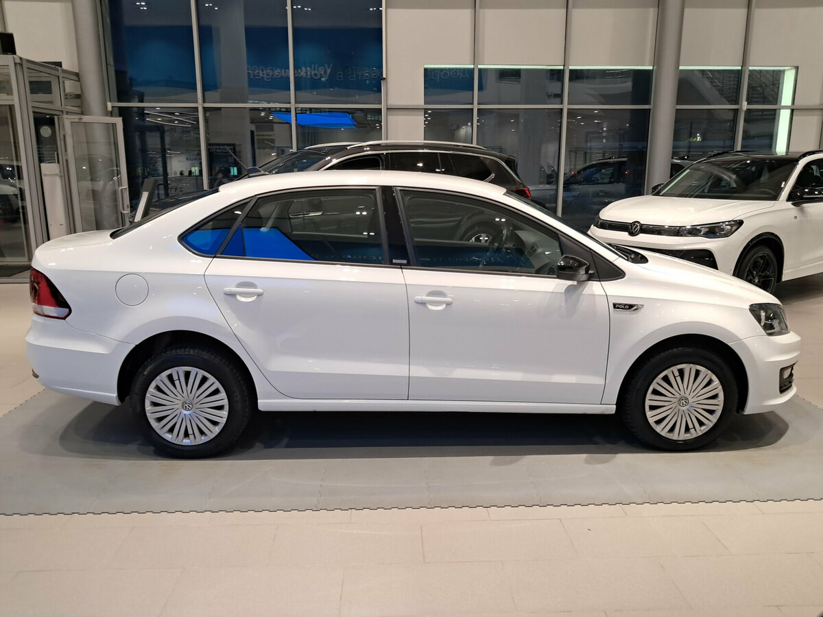 Volkswagen Polo V Рестайлинг, 2017 - 41 987 км. | Фото №4