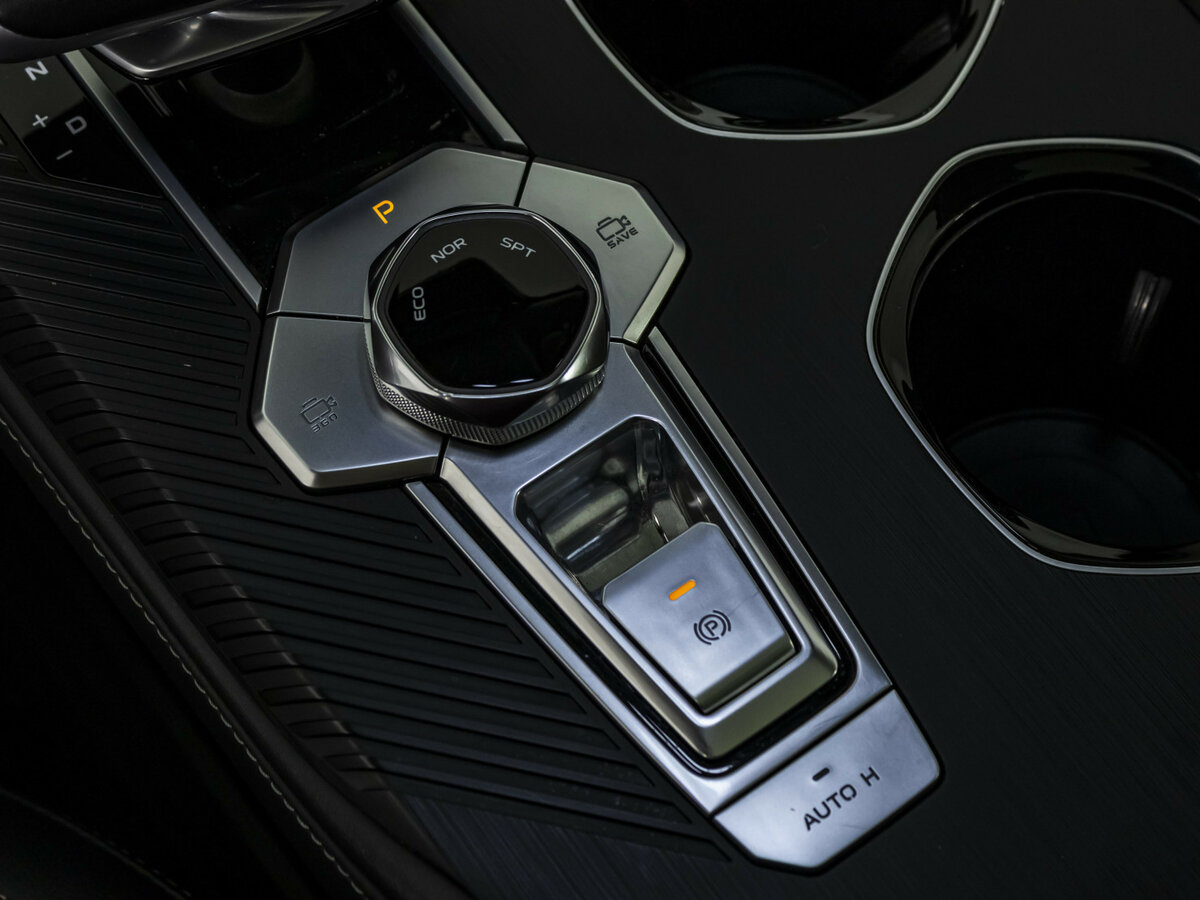 Changan UNI-K, 2023 Фото №14