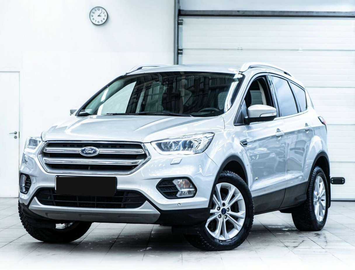 Ford Kuga, 2017
