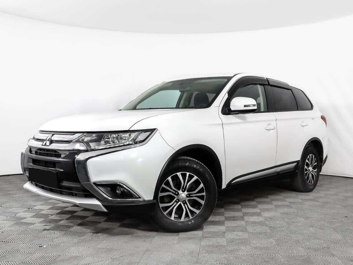 Mitsubishi Outlander, 2016 Фото №1
